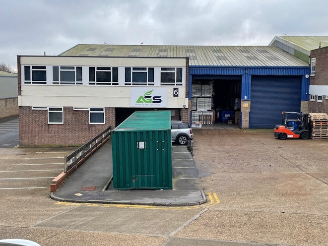 Unit 6 Multipark Norcot, Reading, Industrial / Warehouse To Let - 8.jpg