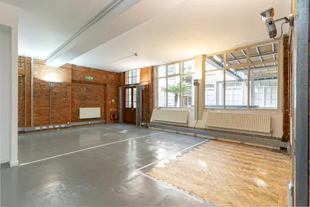 The Factory, 1 & 3B Underwood Row, London, Office For Sale - 1-3b-Underwood-Row-N1-7LZ-Shoreditch-Hoxton-Old-Street-District-Office-Showroom-Studio-For-Sale-To-Let-Internal25-Dominion.London.jpg
