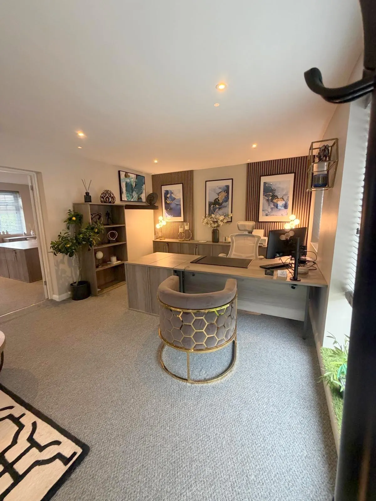 23 Station Approach, Virginia Water, Office To Let - first office ii.jpg