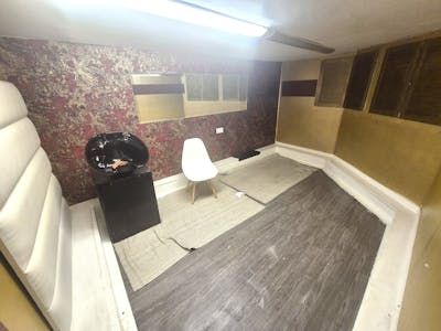 515 Buxton Road, Stockport, Retail To Let - 20250902_141757.jpg
