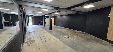 The Warehouse, Kerridge's Yard, Hailsham, Industrial/Logistics / Leisure / Office / Retail / Warehouse To Let - 20260803_141458.jpg