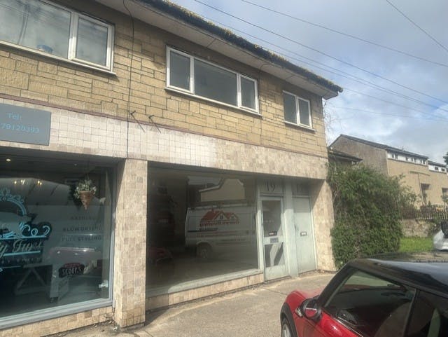 17 - 19 London Road, Calne, Retail To Let - Front elevation - landscape.jpeg