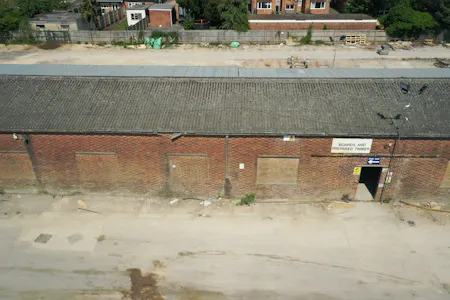 59 Windmill Road, Oxford, Industrial To Let - DJI_0441.JPG