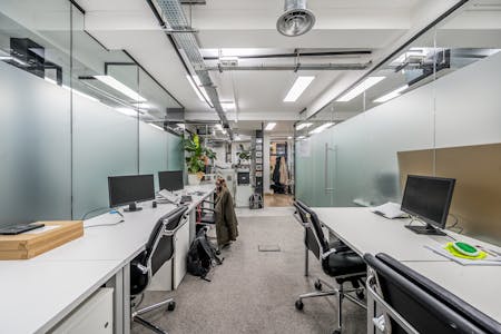 The Courtyard, 100 Villiers Road, Willesden, London, Office To Let - 13865544692d96713d8aeARW1.jpg