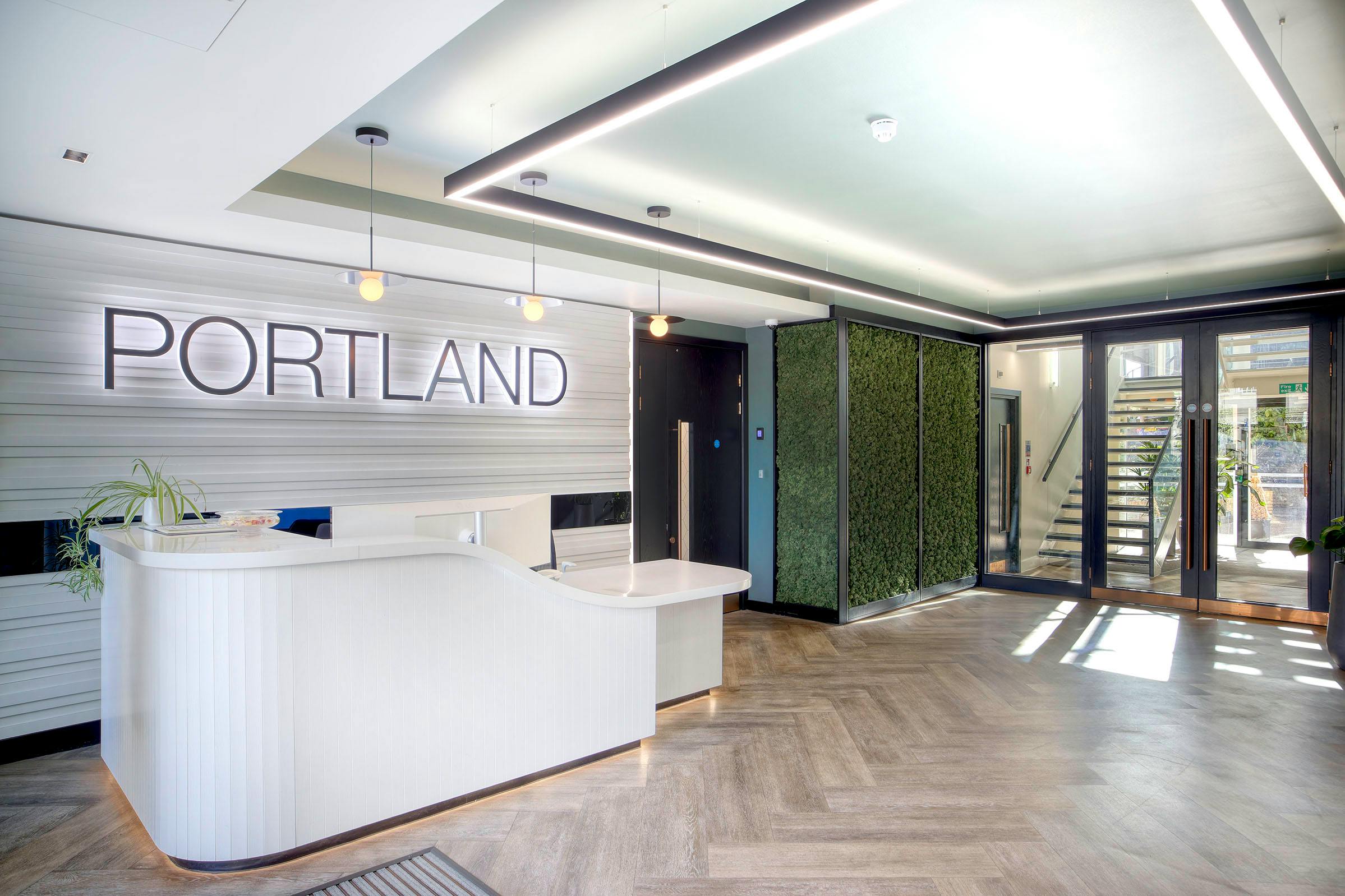 Portland, 25 High Street, Crawley, Offices To Let - AWP_9658_edit.jpg