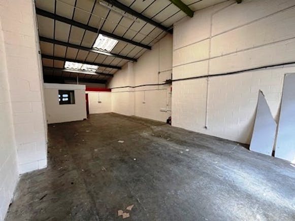 E7 Grafton Way, West Ham Industrial Estate, Basingstoke, Industrial / Industrial To Let - Picture2E7G  01 08 2025.jpg