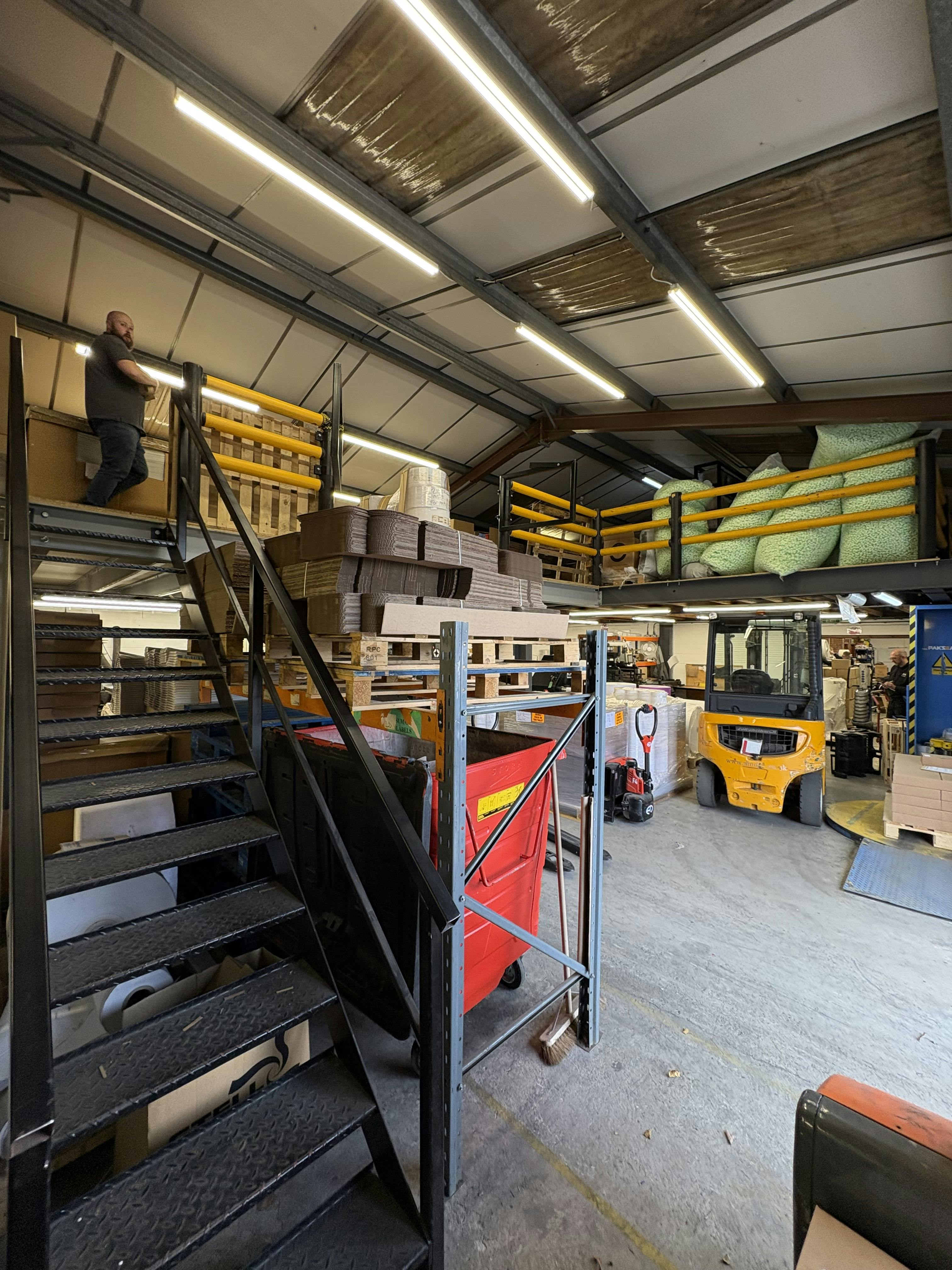 11 Buxton Road, High Peak, Industrial To Let - IMG_0013.JPG