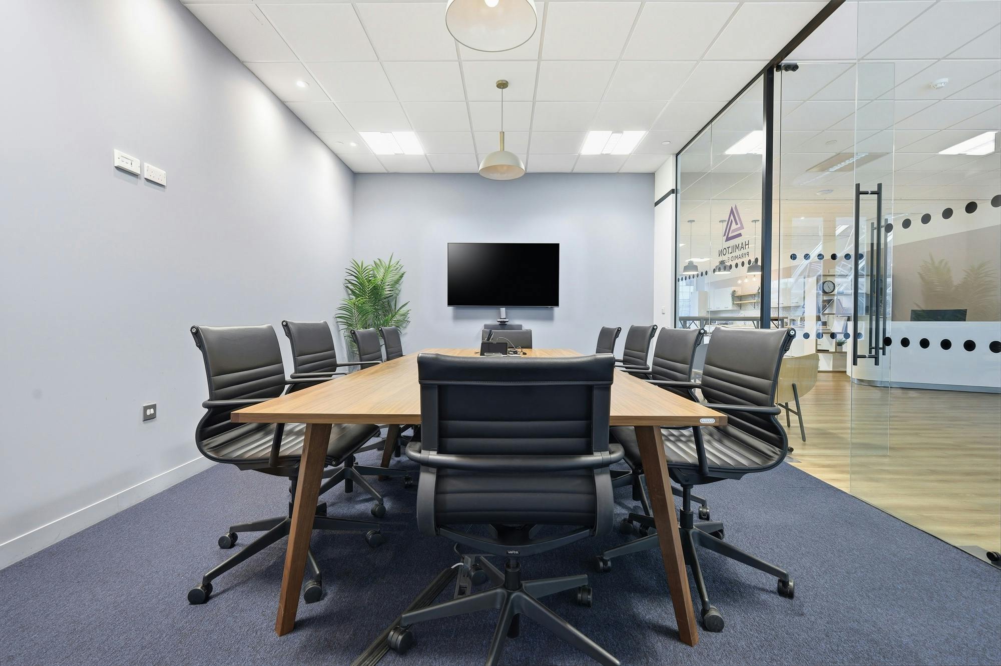 Office in London - photo 4