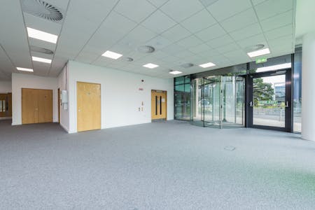 Red Oak North, South County Business Park, Leopardstown, Office To Let - DSC_2159.jpg