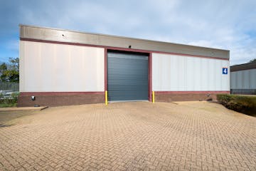 Unit 4 Monkton Park, Farnham Trading Estate, Farnham, Industrial / Warehouse To Let - MONKTON PARK FARNHAM_011.jpg