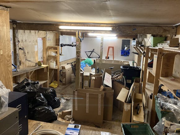 1 Harold Place, Hastings, Retail To Let - IMG_0686.JPEG