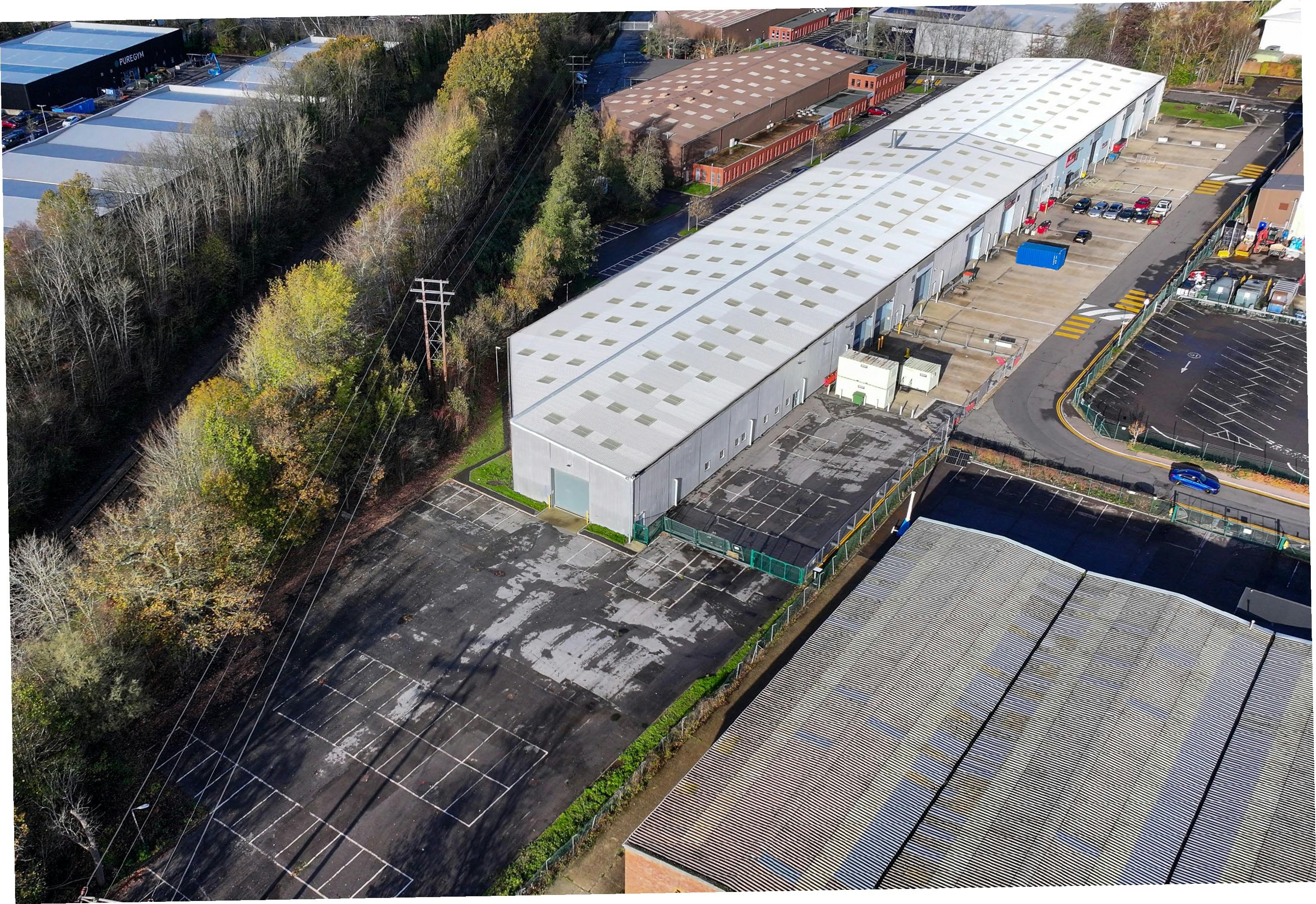 Unit 11 Bilton Road, Basingstoke, Hampshire, Warehouse & Industrial To Let - U11 Image.jpg