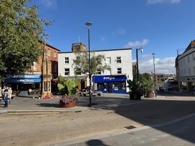 11-12 High Street, Yeovil, Office To Let - IMG_9970.JPG