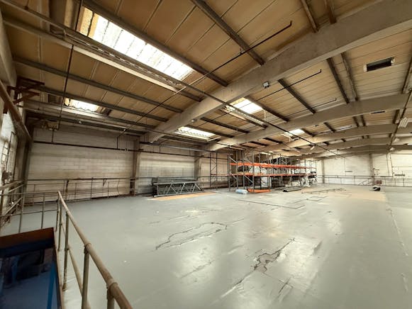 Airborne Industrial Estate, Leigh-on-Sea, Industrial To Let - WhatsApp Image 2026-03-23 at 09.52.42 (1).jpeg