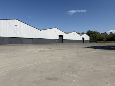 Glendale Point, Unit 3, Deeside, Industrial/Logistics To Let - IMG_0123.jpeg