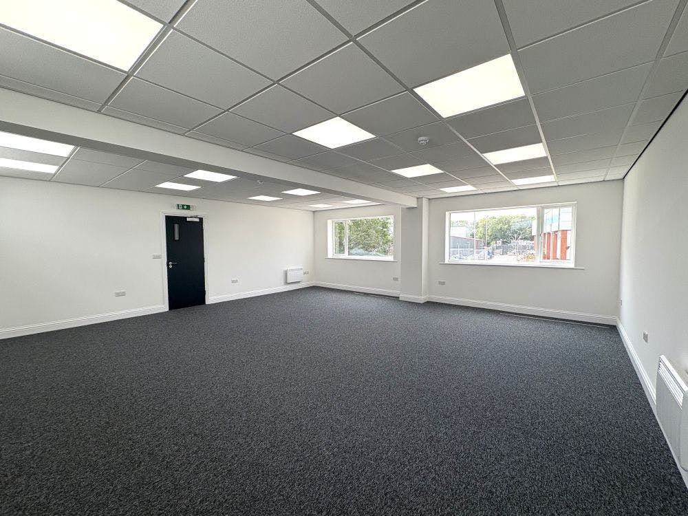 Unit D1 & Unit D2 Telford Road, Bicester, Industrial To Let - D2Int1.jpg