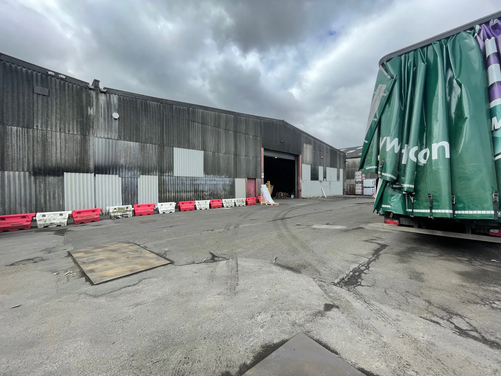 Unit 32-34, Moor Lane Trading Estate, Sherburn in Elmet, Leeds, North Yorkshire, LS25 6NZ