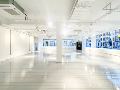 66-68 Margaret Street (Ground Floor), London, Office To Let - IMG_7333.png