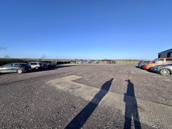 Unit 2, Thame, Industrial To Let - IMG_9809 2.jpeg