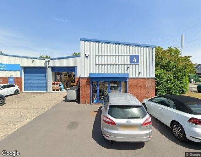 Industrial Unit in Brierley Hill - photo 2