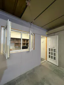 Unit 6, Hayes, Industrial To Let - 20260817_162724000_iOS 2.jpg