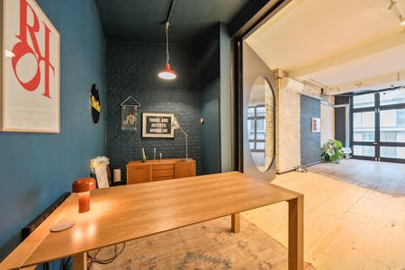 First Floor Front, 17 Willow Street, London, Office To Let - 13805341269295e6665a40ARW1.jpg