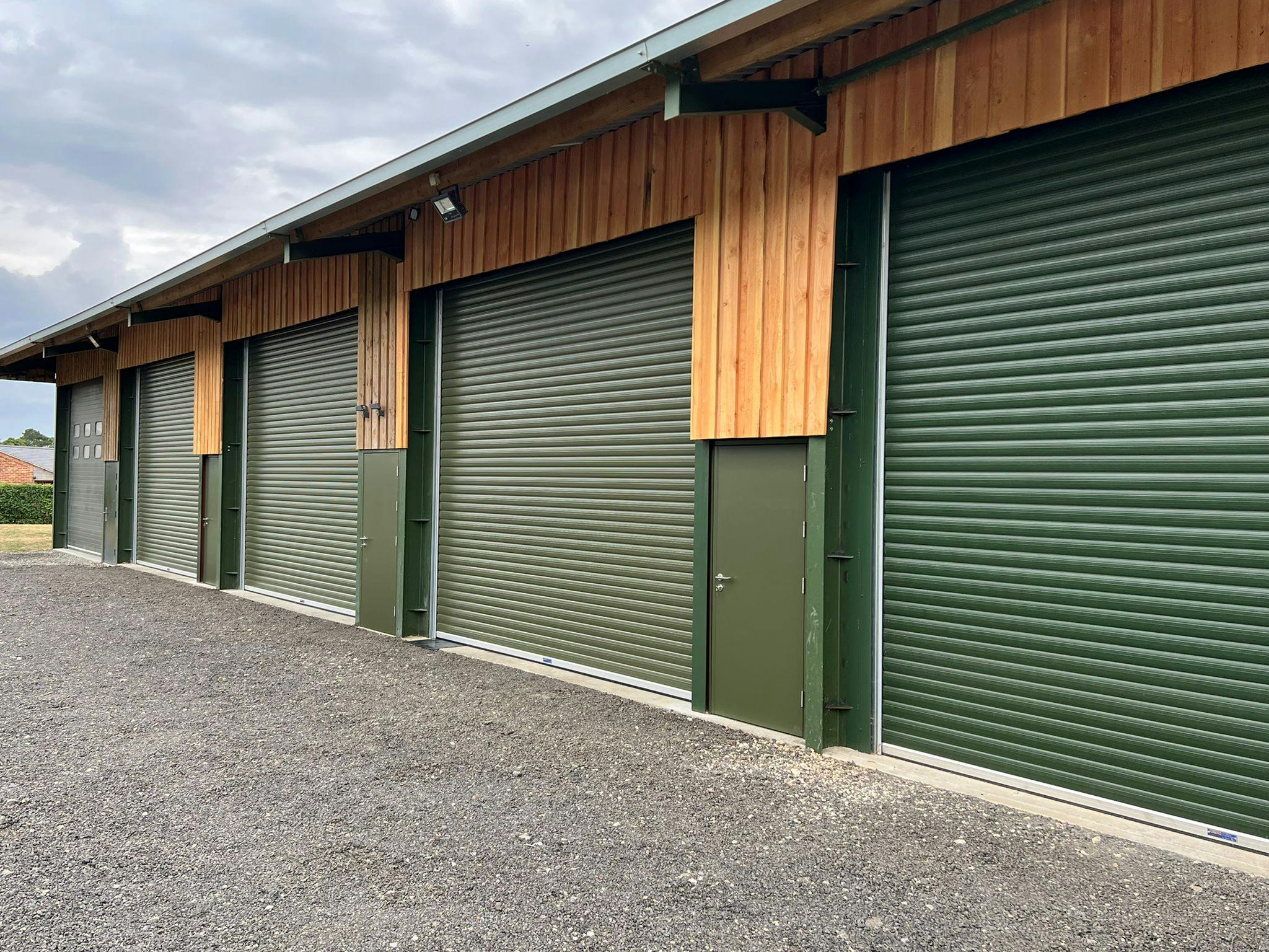 Industrial Units, Oakcroft Farm, Aylesbury, Industrial To Let - 373402b4-9351-45d3-a15f-358dba601e02.jpg