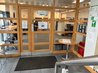 Beech House, 161 Woodville Street, Glasgow, Office To Let / For Sale - Ground Floor Entrance