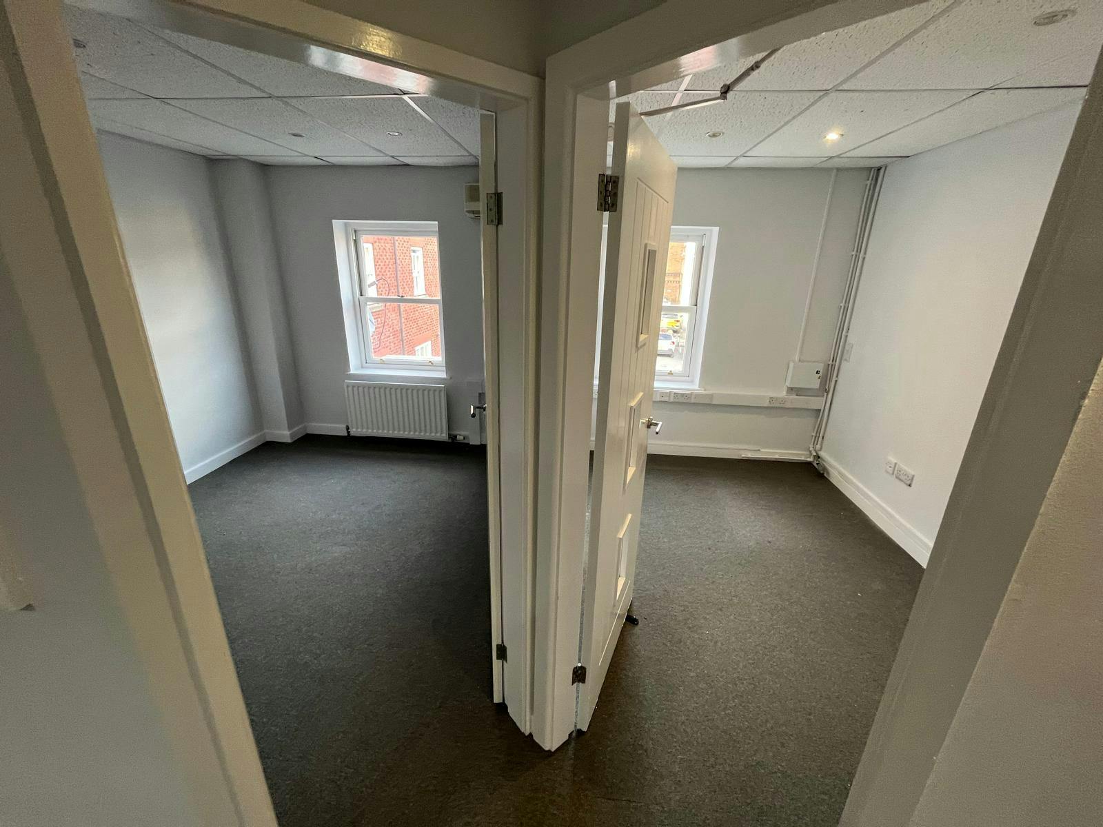 Churchill Chambers, Churchill Way, Macclesfield, Offices / Retail To Let - IMG20250327WA0018.jpg