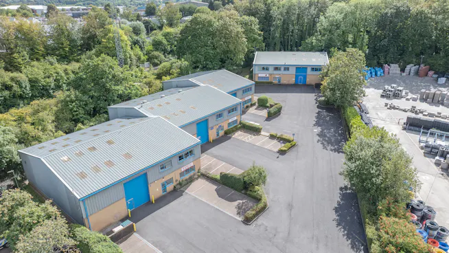 Newton Court, Rankine Road, Basingstoke, Industrial / Investment / Development For Sale - DJI_20260912134102_0378_D.jpg