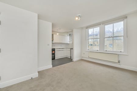 Woodlands Park Road, London, Maisonette To Let - Reception