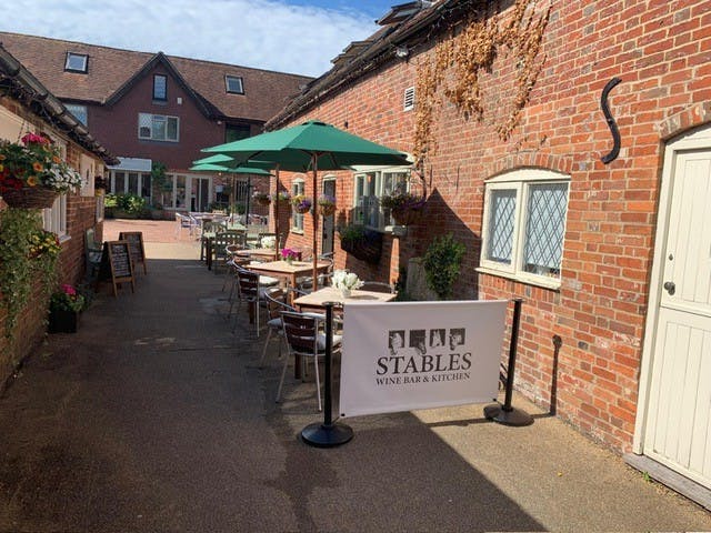 Retail/Shop in Petersfield - photo 2