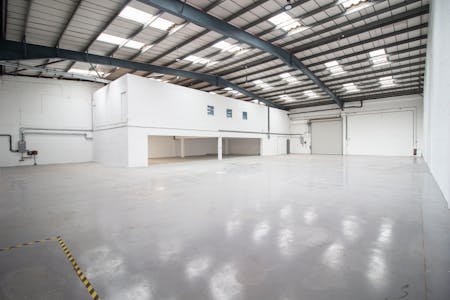 Units 14, 15 & 16 Saxon Way Trading Estate, West Drayton, Industrial / Warehouse To Let - 1_1.jpg