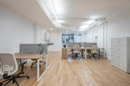 15 Adeline Place, London, Office To Let - reception (8).jpg