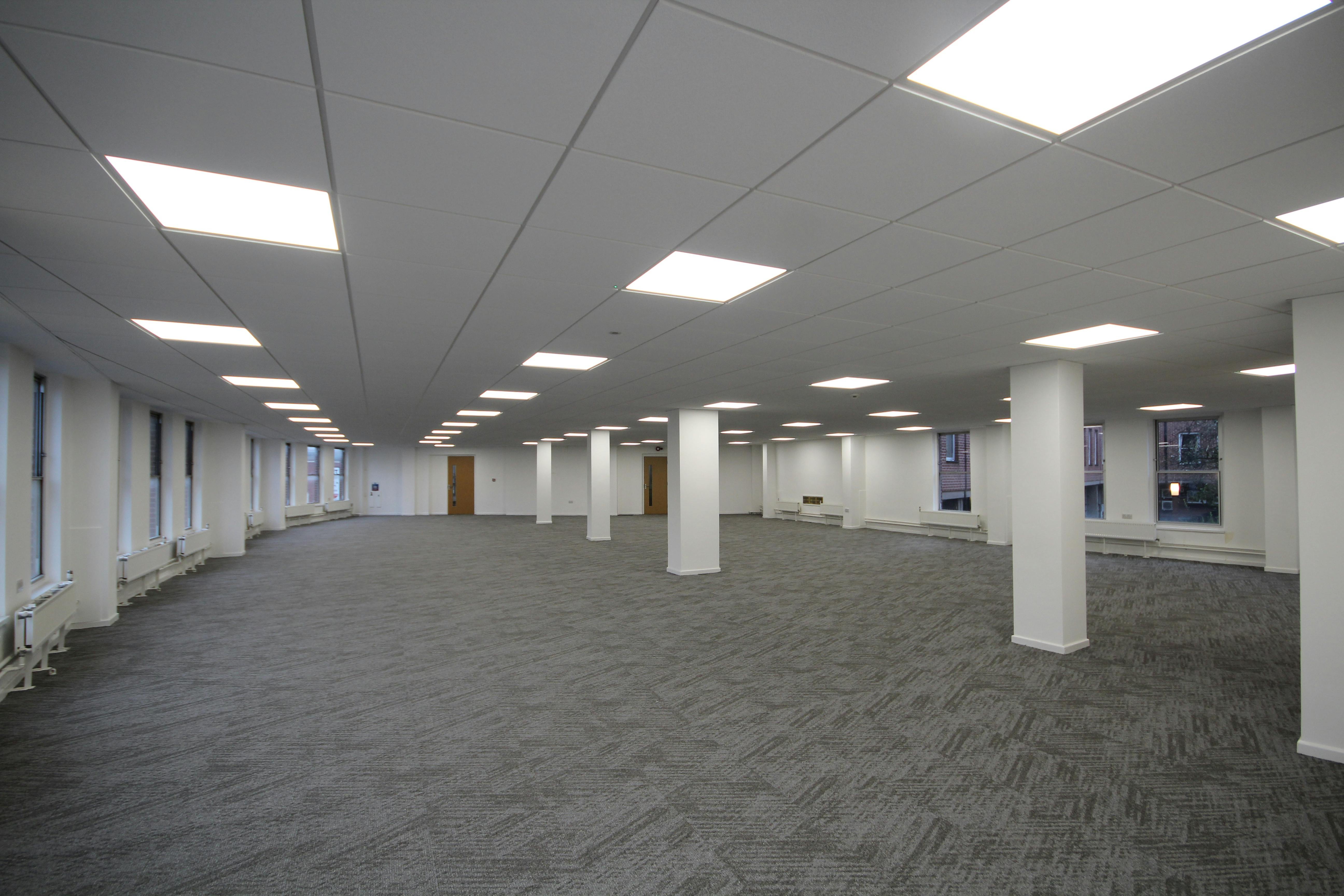 Office in Worcester - photo 4