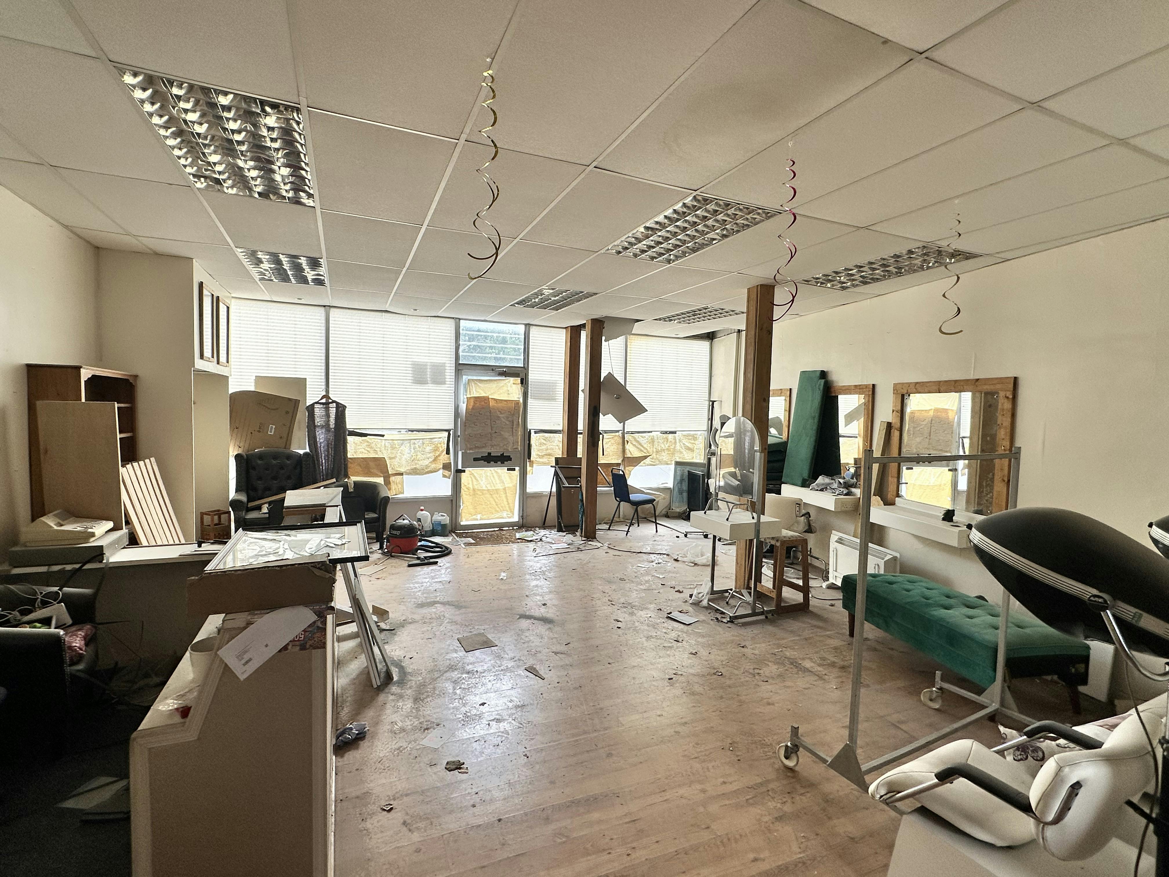 66 Southfield Road, Chiswick, Leisure / Retail To Let - F2B2BE8C6A0D44EC848BBE2FDC8C43EE.jpeg