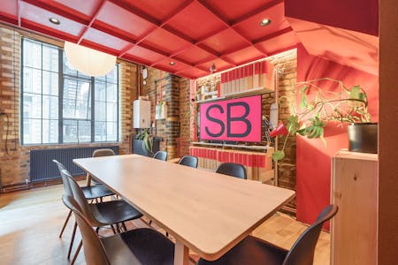 12 Printing House Yard, London, Office To Let - 130921327684ad2cec1328ARW1.jpg