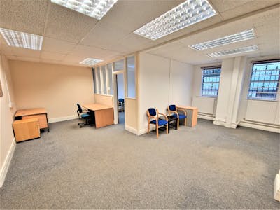 M5a Maxron House, Green Lane Business Centre, Stockport, Industrial/Logistics / Office To Let - 20230203_091624 2.jpg