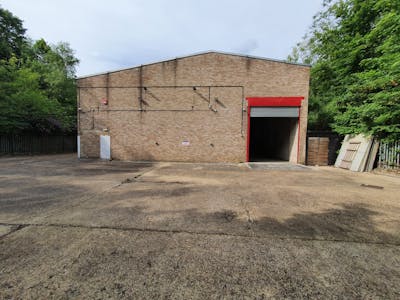 Unit B4 Redlands, Ullswater Crescent, Coulsdon, Industrial / Warehouse / Trade Counter / Warehouse To Let - 20220713_163400.jpg