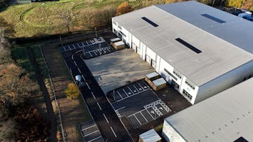 Unit F1-F3, Burnt Common Business Park, Guildford, Warehouse & Industrial To Let - DJI_20251203101300_0017_D.JPG