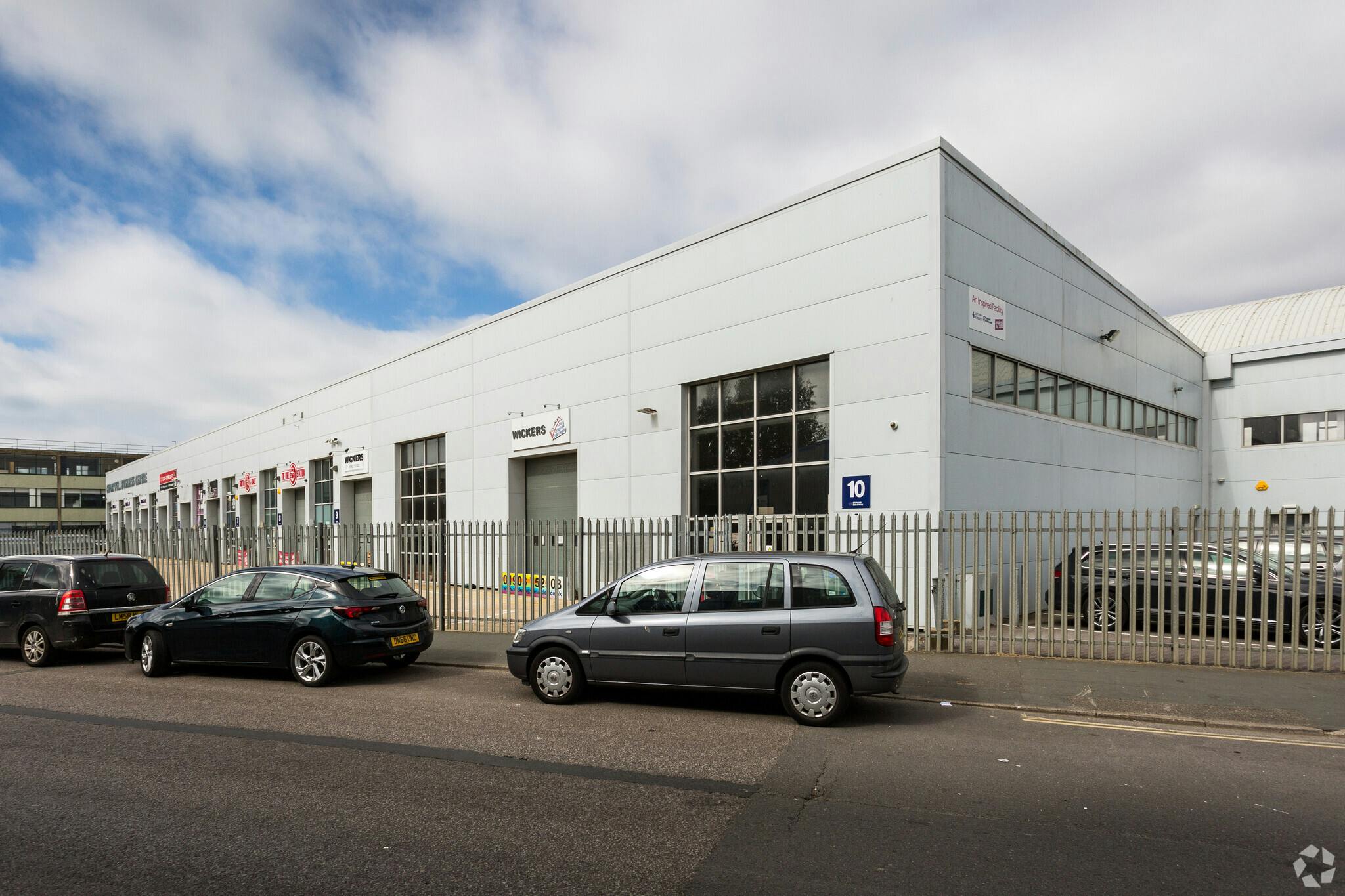 Industrial Unit in Lancing - photo 3