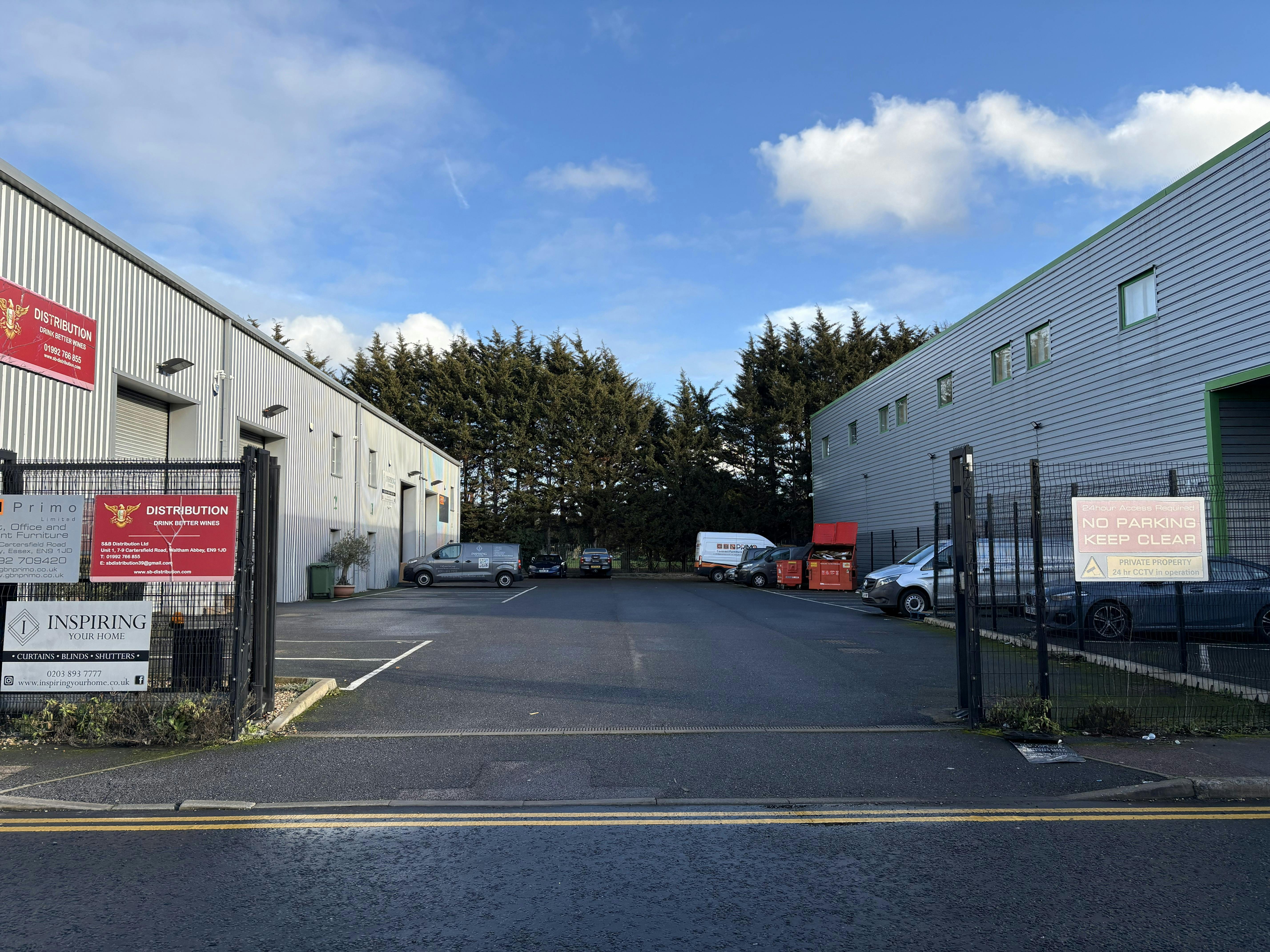 Unit 3, Waltham Abbey, Industrial To Let - IMG_0247.jpg