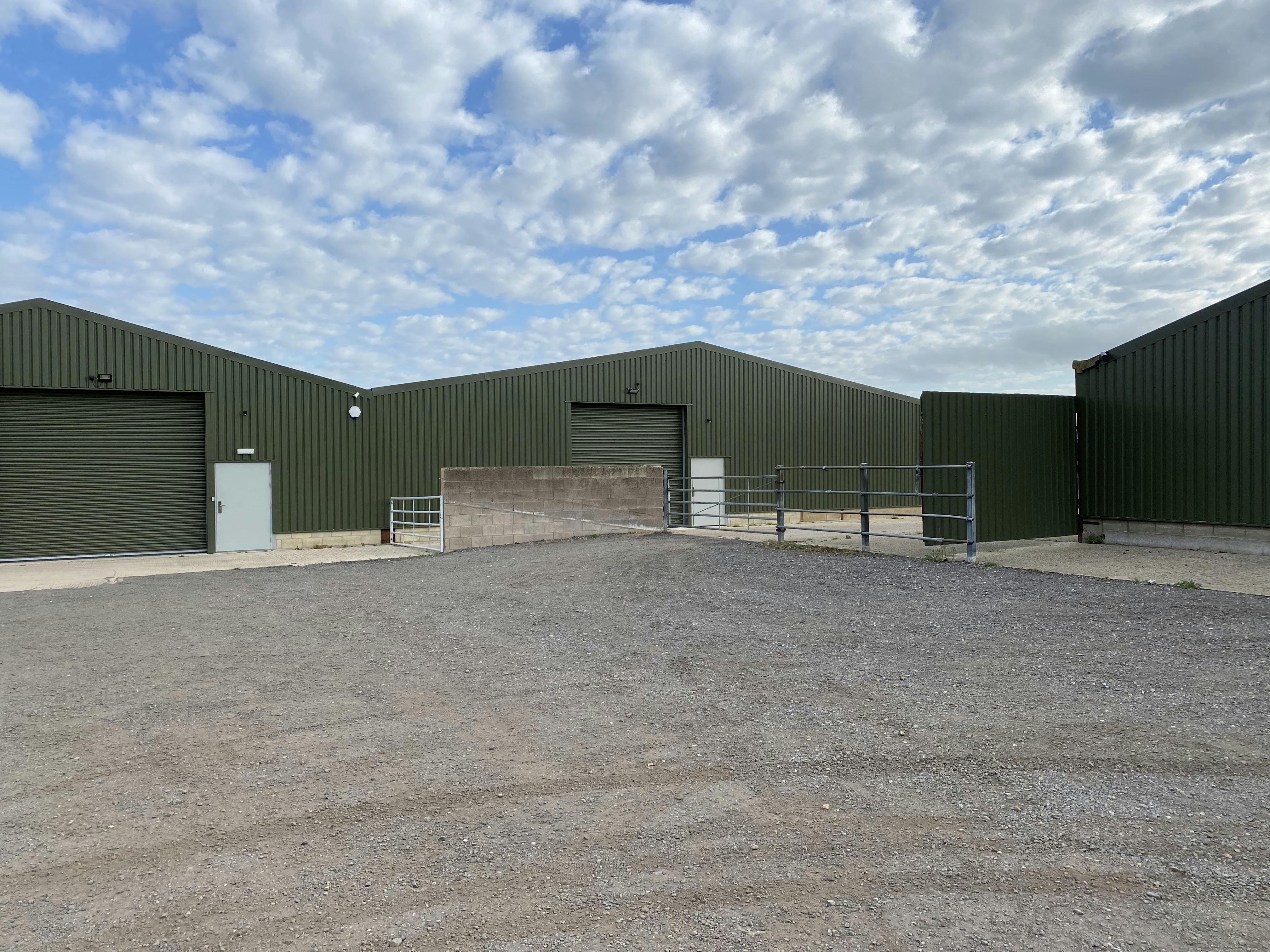 Unit 3, North Weston Business Centre, Thame, Industrial To Let - FRONT 3.jpeg