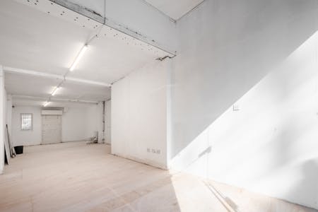 493 Cambridge Heath Road, London, Retail To Let - Cambridge Heath Rd 493  7.jpg
