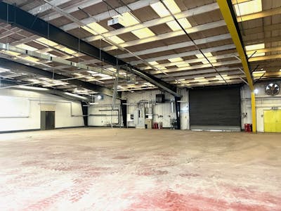 Unit 3 Greenbridge Centre, Swindon, Industrial / Warehouse To Let - 1.jpg