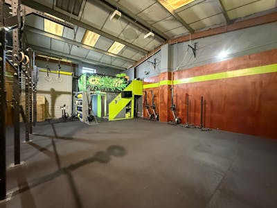 Unit 10, Wickford, Industrial To Let - IMG20251121WA0008.jpg