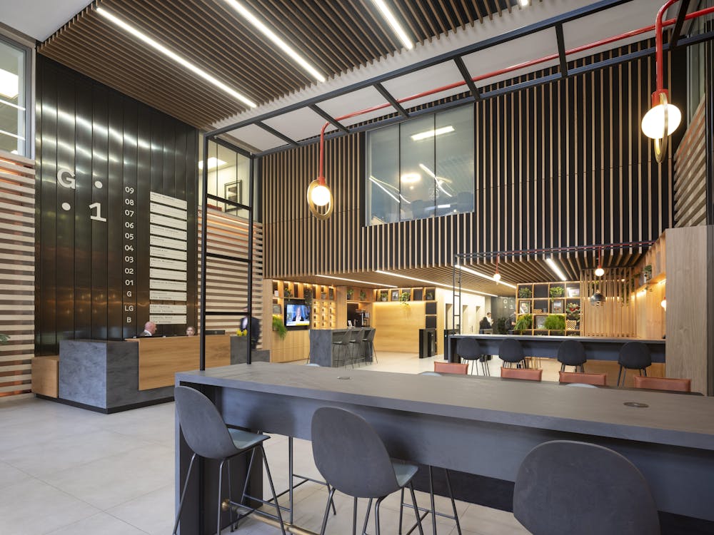 G1 Building, 5 George Square - Reception