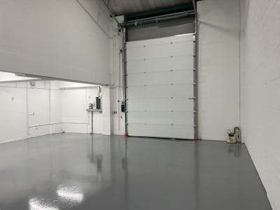 Unit 9, London, Industrial / Logistics / Trade Counter / Warehouse To Let - IMG_2363.jpg