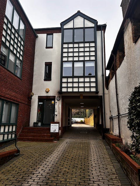 No 8 Guardian House, Banbury, Office / Serviced Office To Let - IMG_4504.jpeg