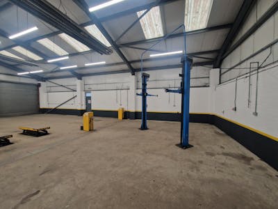 24 Palmers Road, Emsworth, Industrial / Motortrade / Trade Counter / Warehouse For Sale - 20250612_110448.jpg
